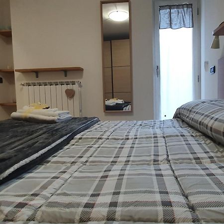 Ferienwohnung Casa Di Zia Lilia Norma Exterior foto