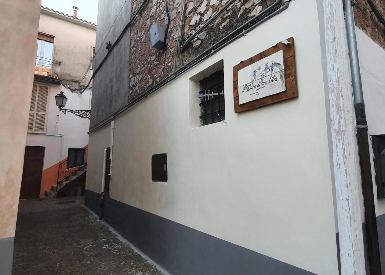 Ferienwohnung Casa Di Zia Lilia Norma Exterior foto